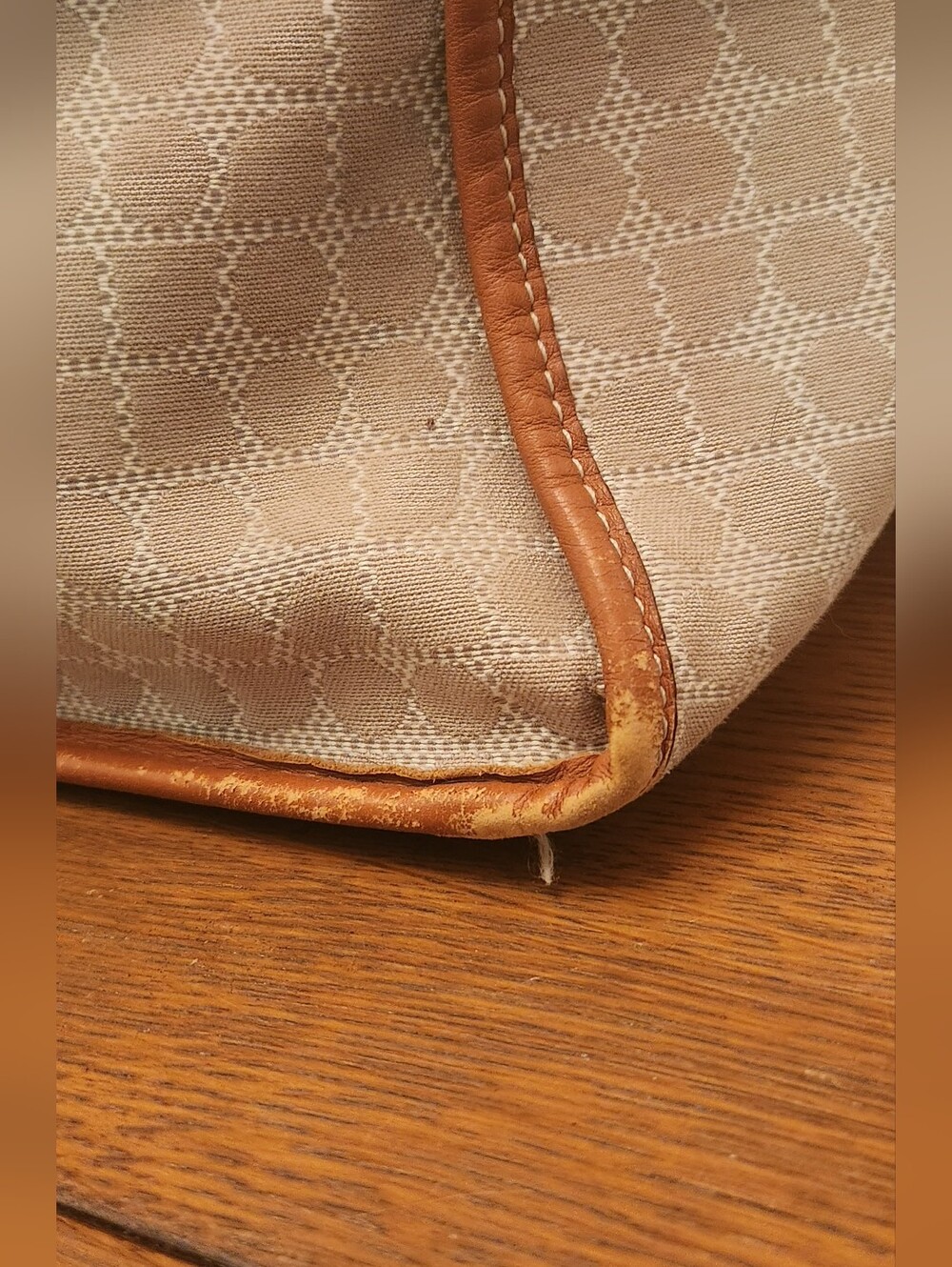 Kate Spade Weekender Bag Immaculate Condition!! - Picture 14 of 14